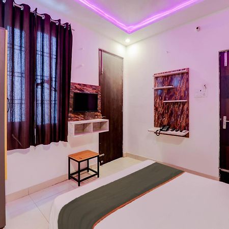 Super Collection O Kiara Guest House Lucknow Exterior photo