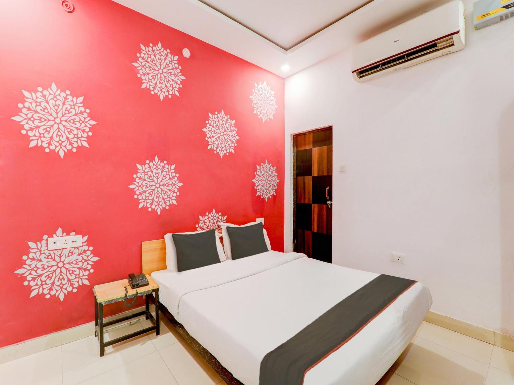 Super Collection O Kiara Guest House Lucknow Exterior photo